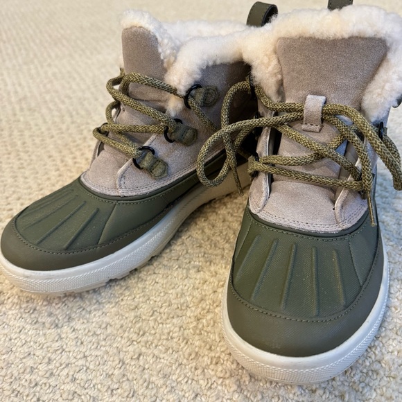 Nike Woodside Chukka2 Light Taupe Women's 7.5 - Picture 5 of 6